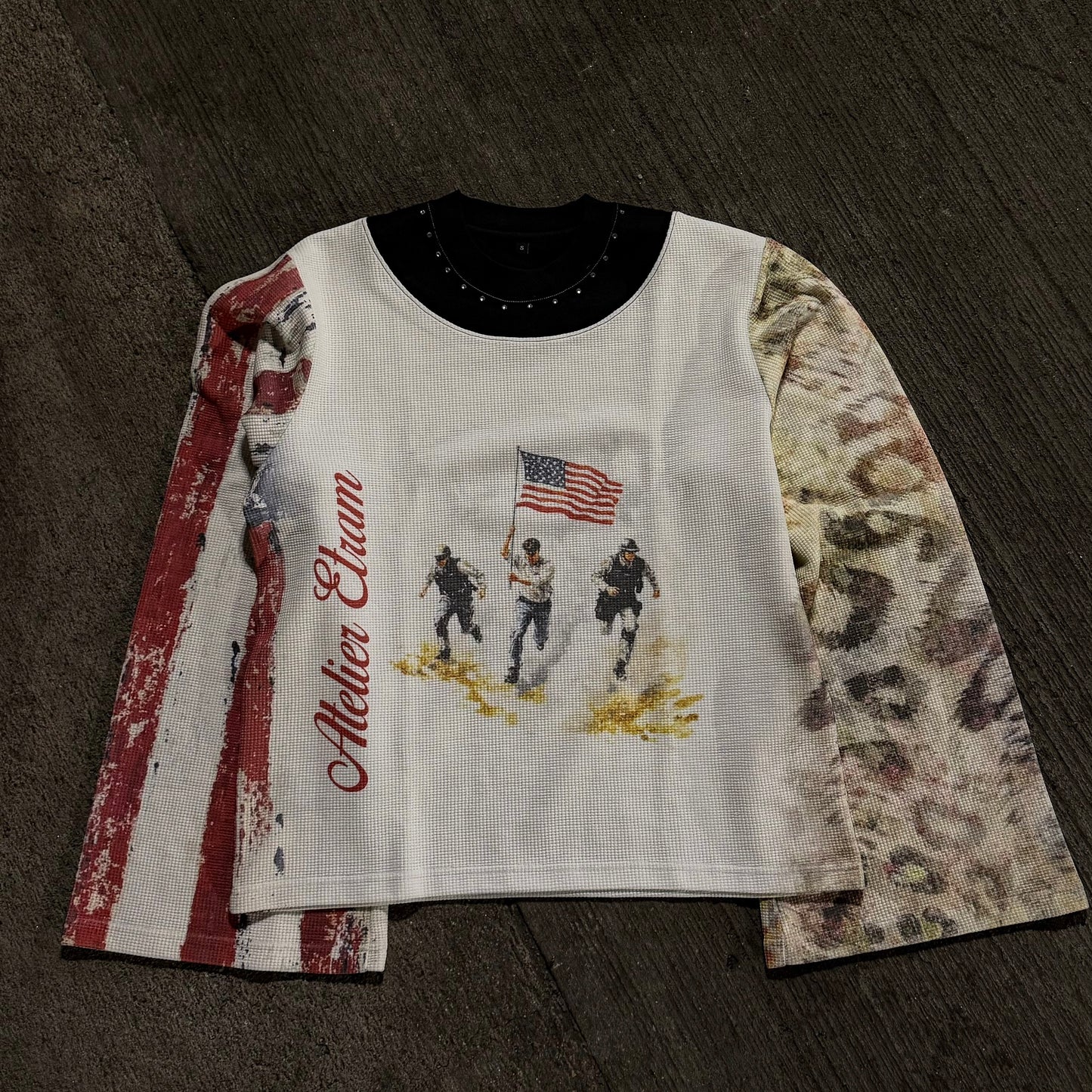 “Art Of WAЯ” Thermal